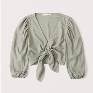 Tie–front puff sleeve blouse